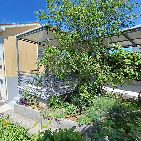 Daire Ana - Relaxing And Peaceful Near The